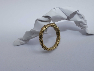 18ct Gold “Sweet Wrapper” Ring